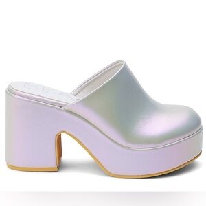 🔥GORGEOUS!🔥😍Beach By Matisse ‘Jayde’ Platform Mule in ‘Grey Pearl’